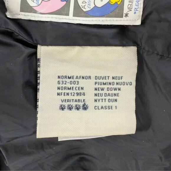 Moncler Size 6 US Kids Black Puffer Jacket with Fur Hood w/Flaws - Picture 10 of 16